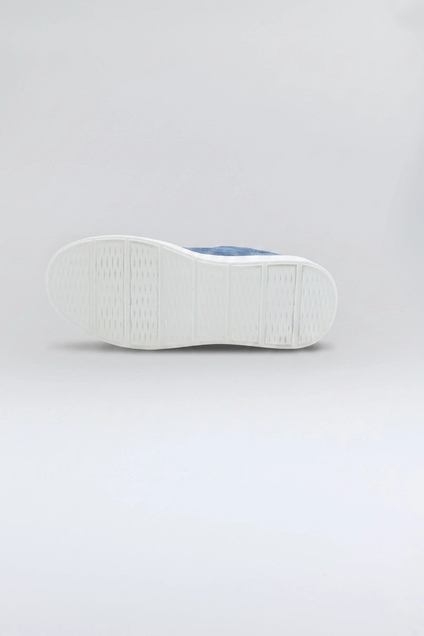 Γυναικεία αθλητικά sneakers "Evita Peron" με πέρλες