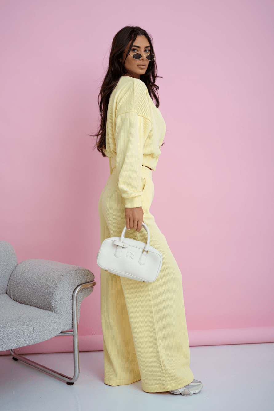 Комплект MEGGI кадифе с връзки – наситено жълт LaBalancia Roberto Fashion Store Set 5907378520176 M/L