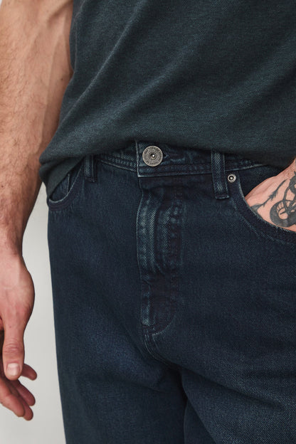 Мъжки дънки тип "Regular Fit" в класически тъмносин цвят