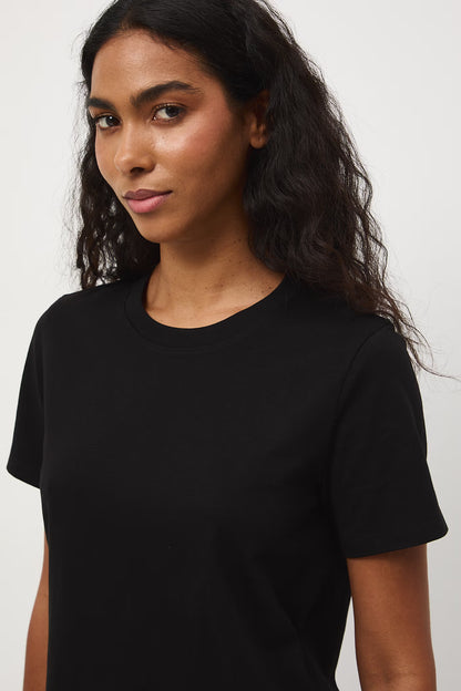 Women's 100% cotton black t-shirt
