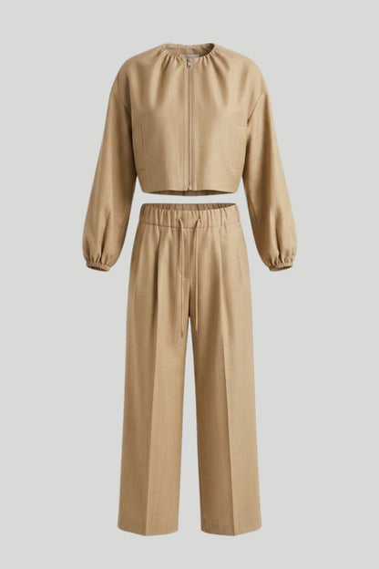 Дамски комплект 2 части яке и панталон с връзки в бежов цвят с плат от вълна