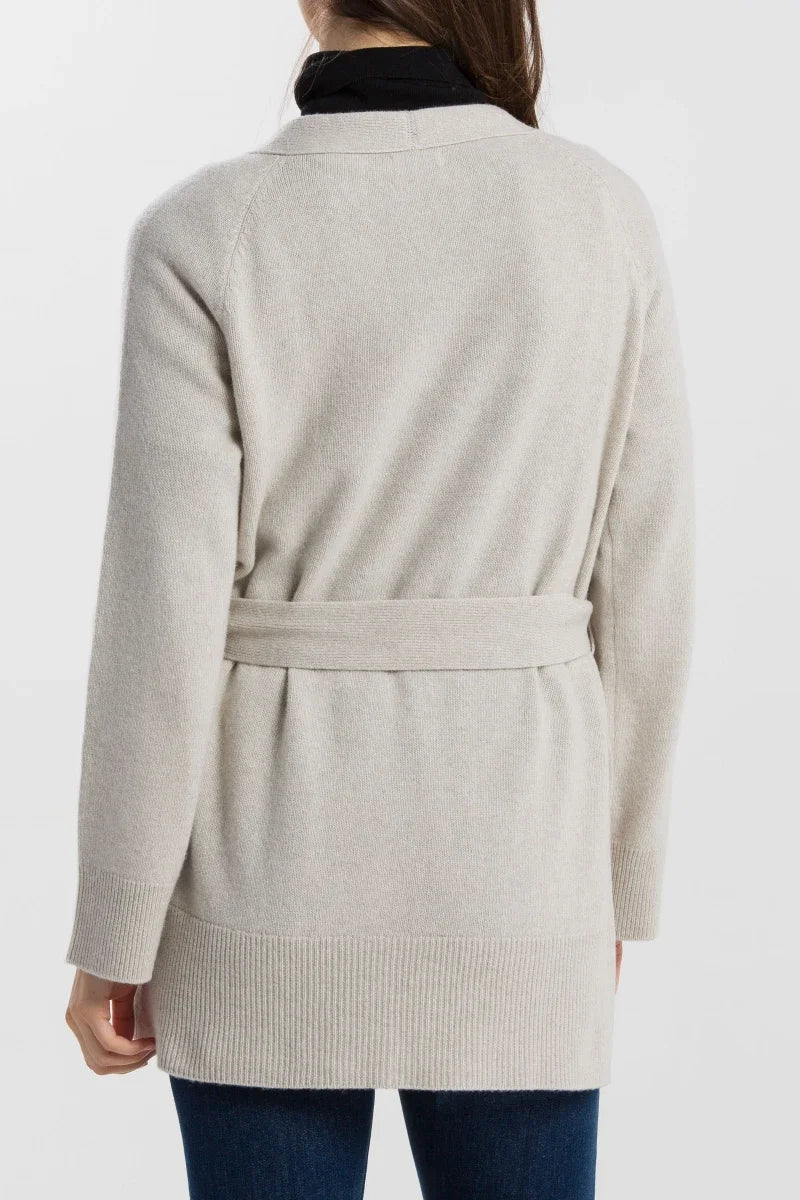 Дамскa кашмирена наметка с колан в телесен цвят Gant Roberto Fashion Store T-shirt 4802068-291-L L