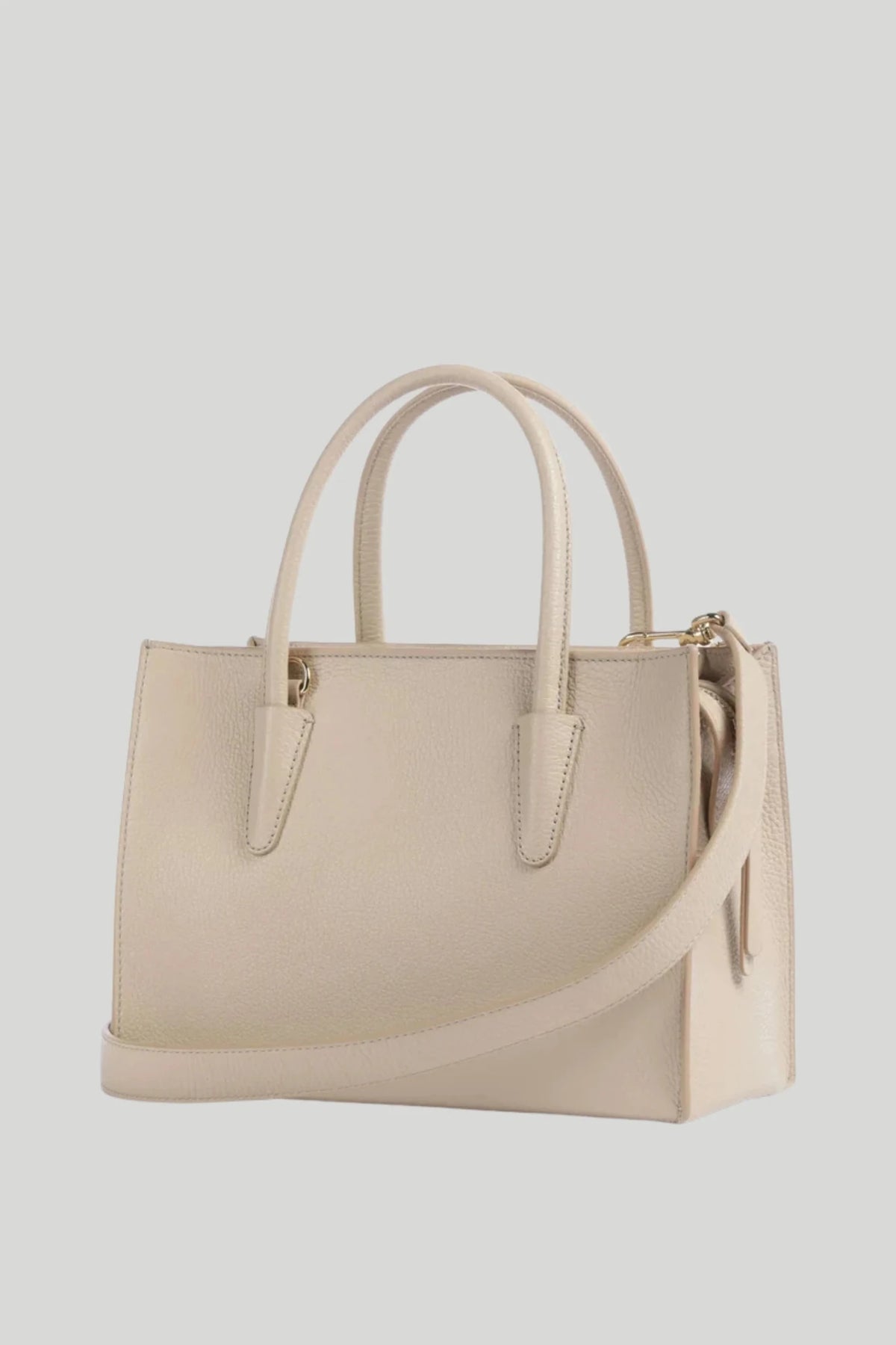 Дамска кожена чанта Coccinelle Myrtha 26, бежова Coccinelle Roberto Fashion Store Bag E1UAK180101-N64-TU One Size
