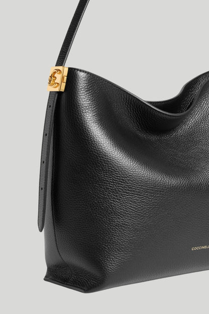 Дамска кожена чанта през рамо Coccinelle C-ME Lock, черна Coccinelle Roberto Fashion Store Bag E1U4K130201-001-TU One Size