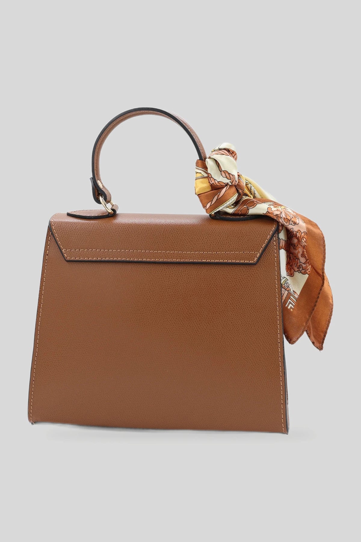 Damska skórzana torebka z górnym uchwytem i szalikiem w kolorze brązowym - skóra Palmellato Roberto&Co Roberto Fashion Store Bag AVI0909BAGBRWTOP One Size INTL