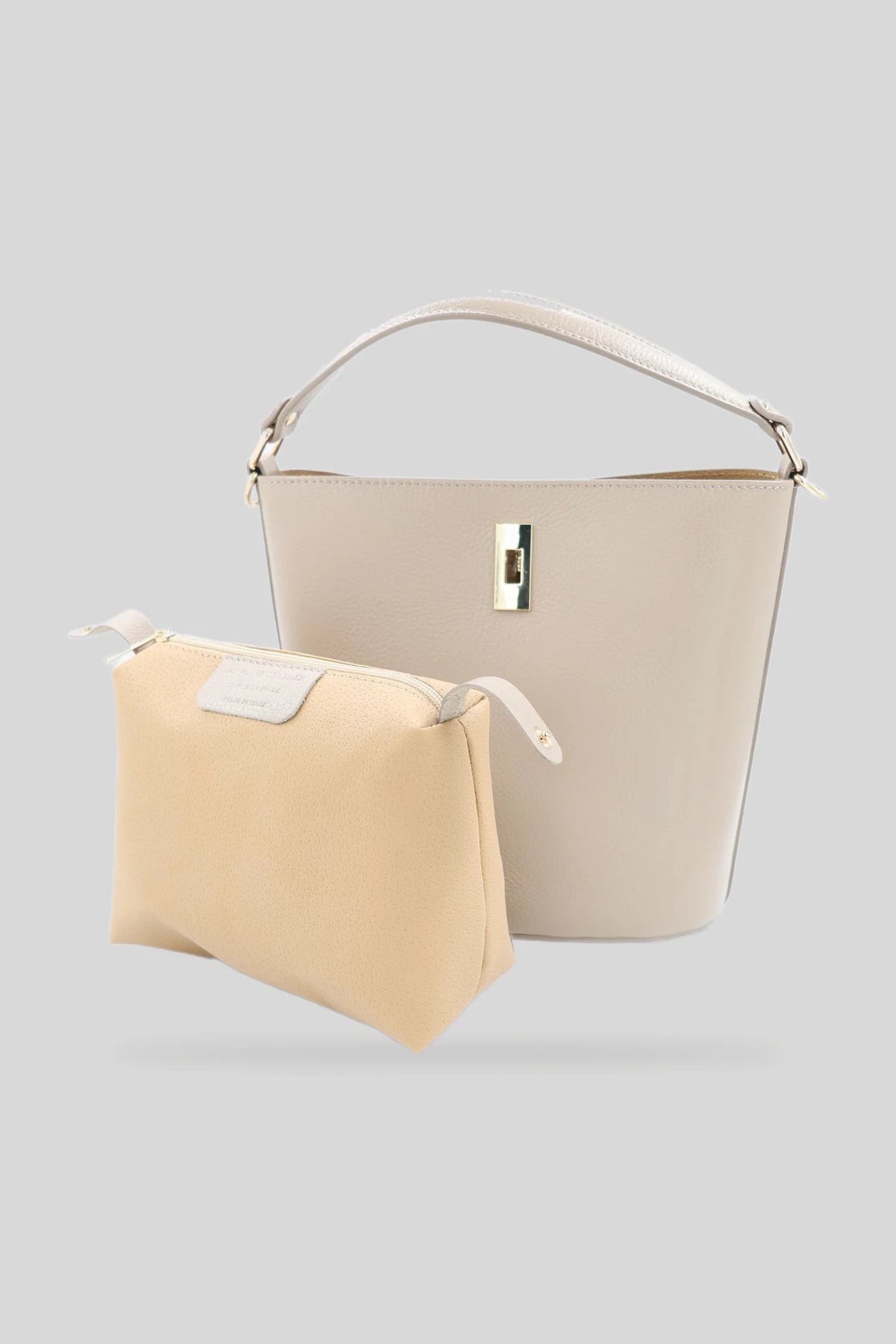 Damska skórzana torba typu worek w kolorze beżowym - skóra naturalna Dollaro Roberto&Co Roberto Fashion Store Bag AVI2109BAGBEIBCK One Size INTL