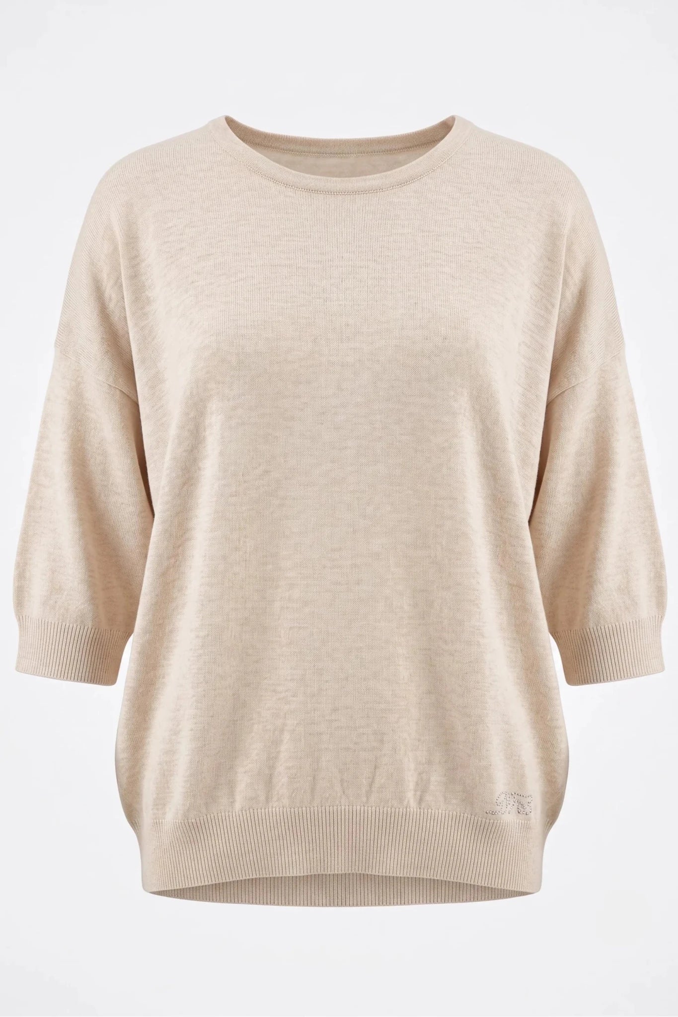 Дамска плетена блуза в бежов цвят с цвете на гръба Roberto&Co Roberto Fashion Store Sweater FLC2307KNIBLSBEI-46/48 46/48