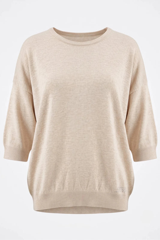 Дамска плетена блуза в бежов цвят с цвете на гръба Roberto&Co Roberto Fashion Store Sweater FLC2307KNIBLSBEI-46/48 46/48