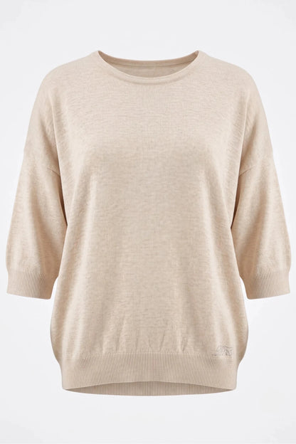 Дамска плетена блуза в бежов цвят с цвете на гръба Roberto&Co Roberto Fashion Store Sweater FLC2307KNIBLSBEI-46/48 46/48