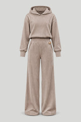 Conjunto de Mujer HOPE de Terciopelo Acanalado, Elegante Set Beige Blusa y Pantalón