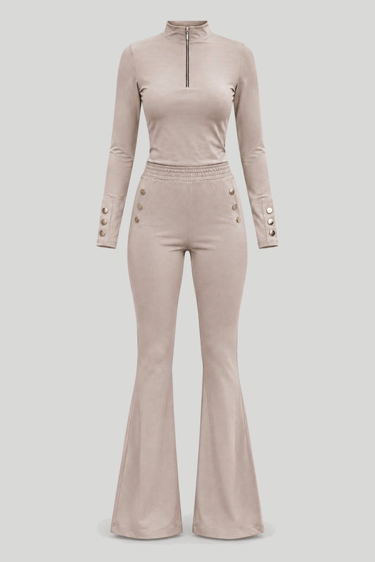 Damen-Set MARFA aus Bluse und Hose in Beige – weiches, elastisches und bequemes Modell aus Viskose mit Elasthan – снимка на продукта
