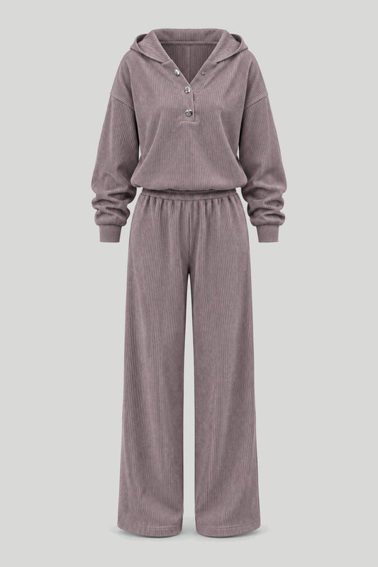 VENICE women's set in fango – long-sleeved top and trousers, 95% cotton and 5% elastane – снимка на продукта