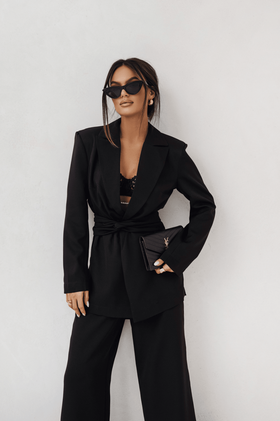 Дамски костюм EMMA от две части – Елегантно сако и панталон в черен цвят LaBalancia Roberto Fashion Store Shirt 5907378508549 S/M