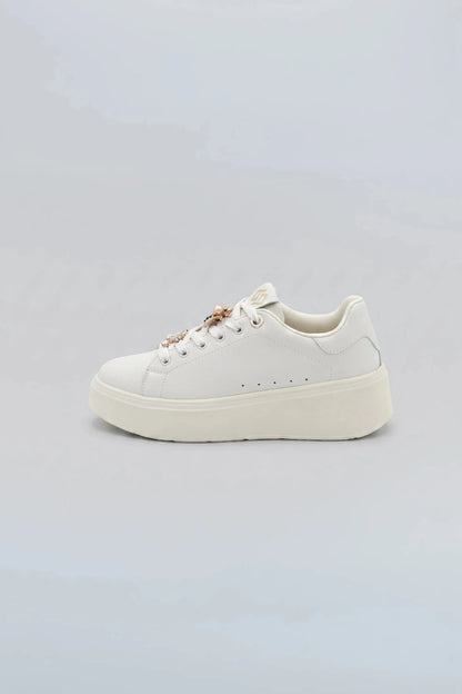 Дамски Сникърси с брошки, Бял Gold&Gold Roberto Fashion Store Sneakers GNG1012SNKWHIBRC36 36
