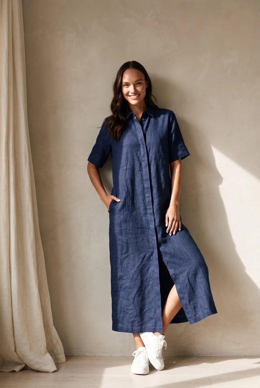 Langes Hemdblusenkleid aus 100 % Leinen – dunkelblau (Navy Blue) – облечен
