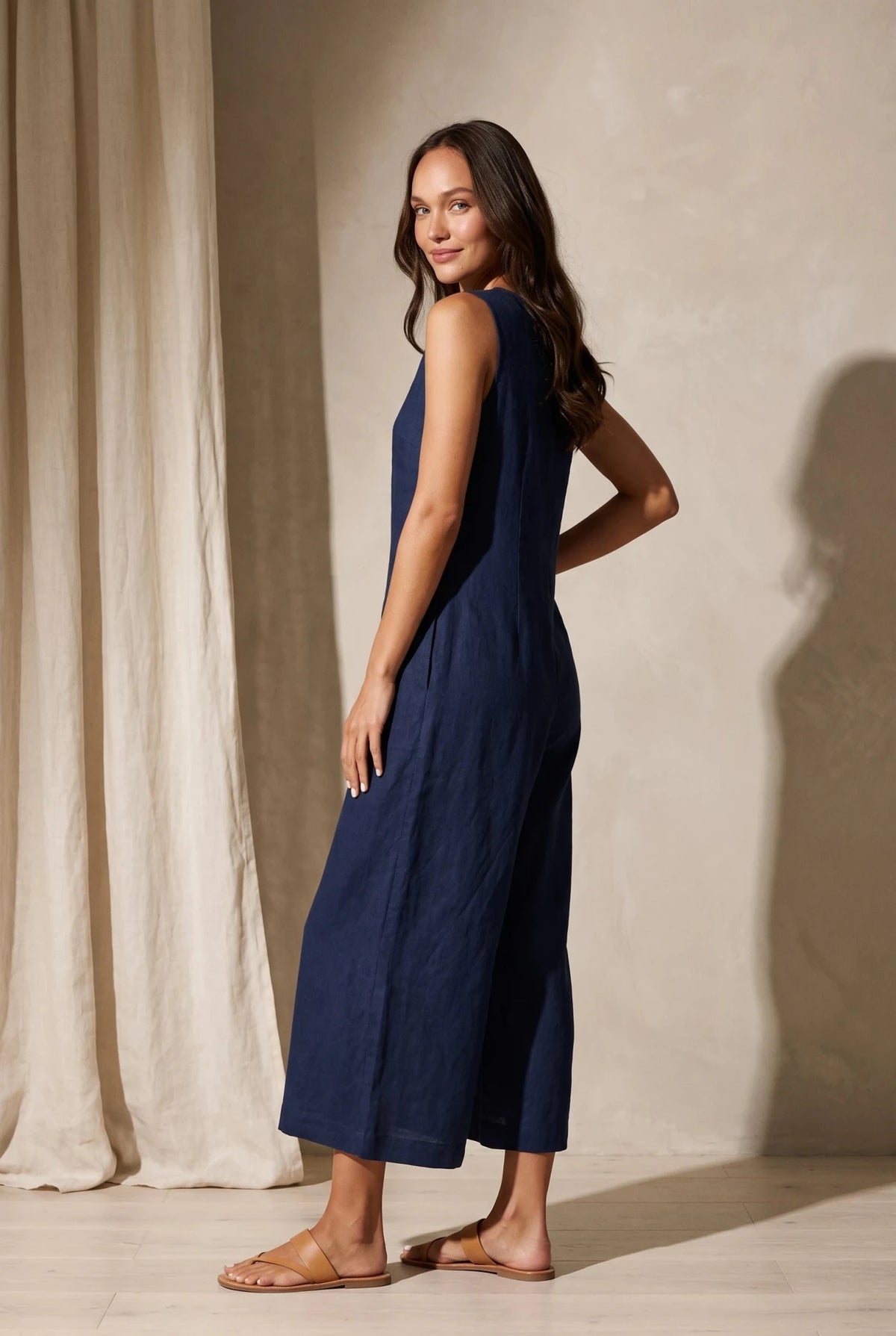 Ленен гащеризон "Lusha" – Тъмносин Минимализъм VIPART Roberto Fashion Store Jumpsuit VPR0205JMPSUINAV1 1