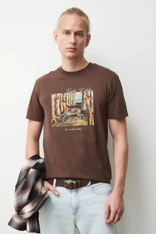 Мъжка тениска с абстрактен арт принт в кафяв цвят Medicine Roberto Fashion Store T-shirt RS26TSM265-88X-S S