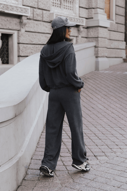 Унисекс комплект BROOKLYN в графитен цвят с модерен дизайн LaBalancia Roberto Fashion Store One piece 5907378527571 XS/S