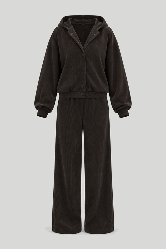 Unisex BROOKLYN set in brown with a distinctive urban design – снимка на продукта